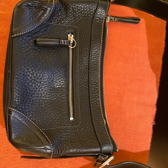 Coach black leather shoulder bag - Picture 3 of 5
